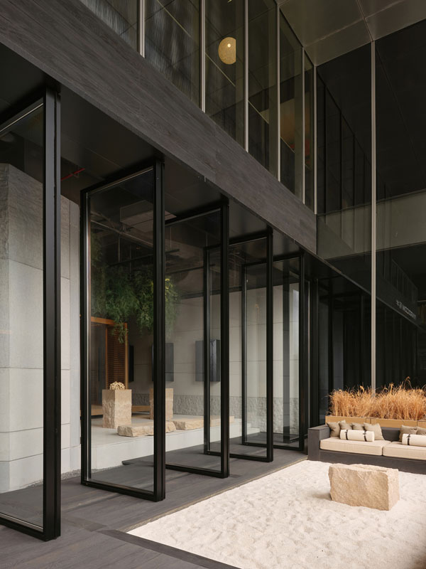 YARDCOM Outdoor Art&Living Showroom 图4